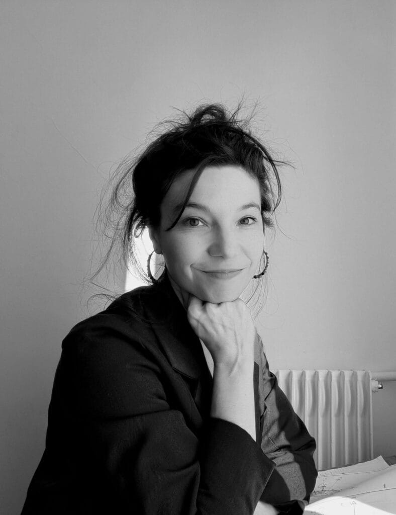 portrait de marie mallaret en noir et blanc